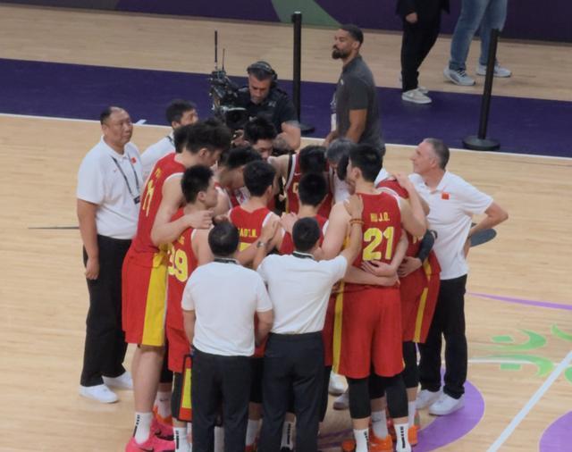 因为当胡明, 亚洲杯打澳 因为当胡明, 亚洲杯打澳