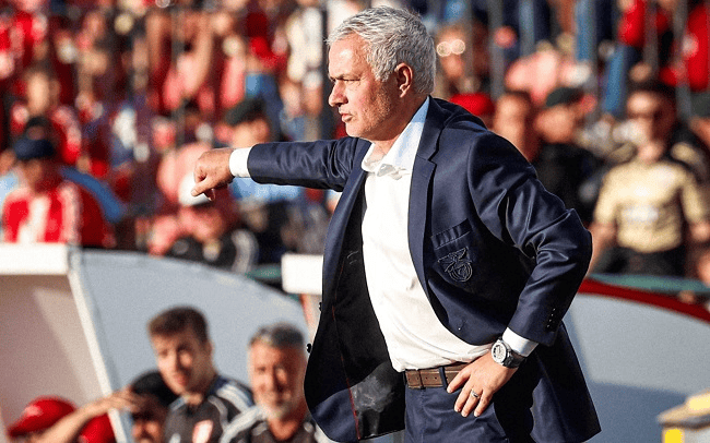 穆里尼奥重, alt